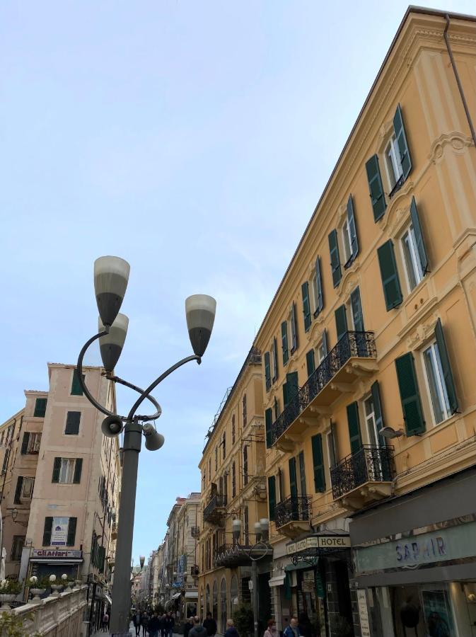 Hotel Eletto San Remo Kültér fotó