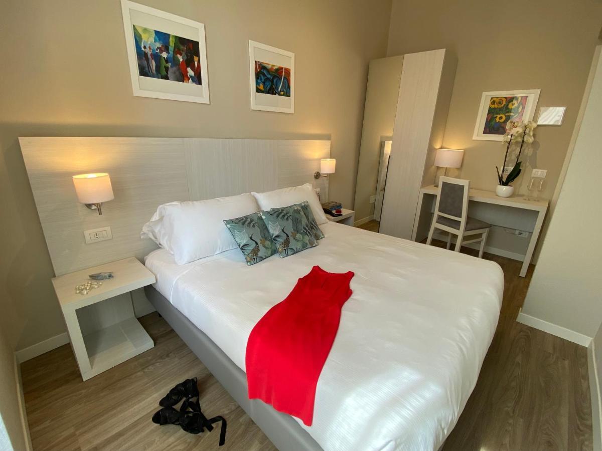 Hotel Eletto San Remo Kültér fotó