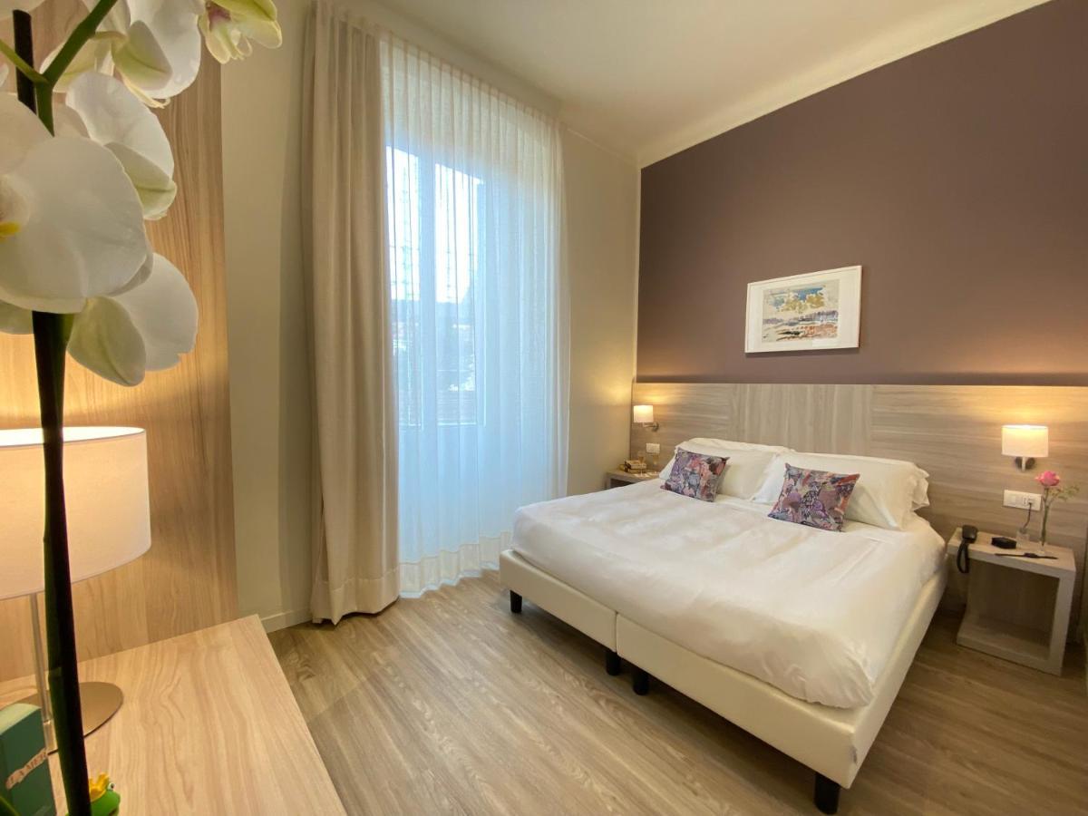 Hotel Eletto San Remo Szoba fotó