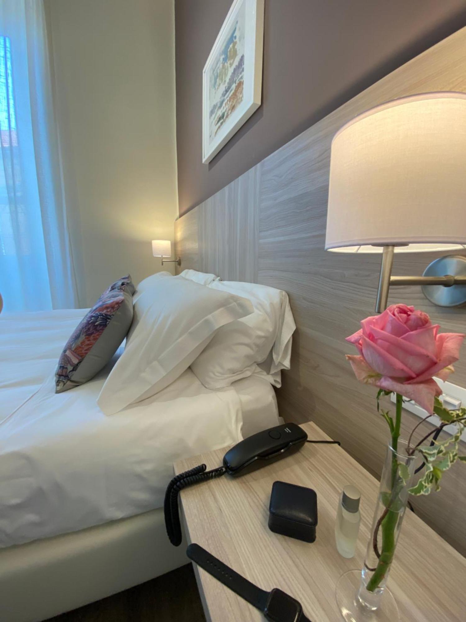 Hotel Eletto San Remo Szoba fotó